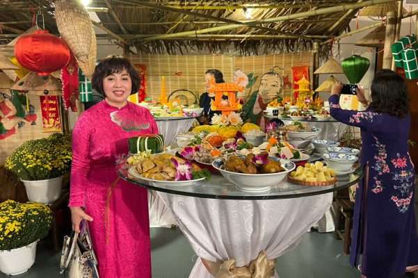 Gặp gỡ nghệ nhân ẩm thực cùng Bếp Việt - Rapido