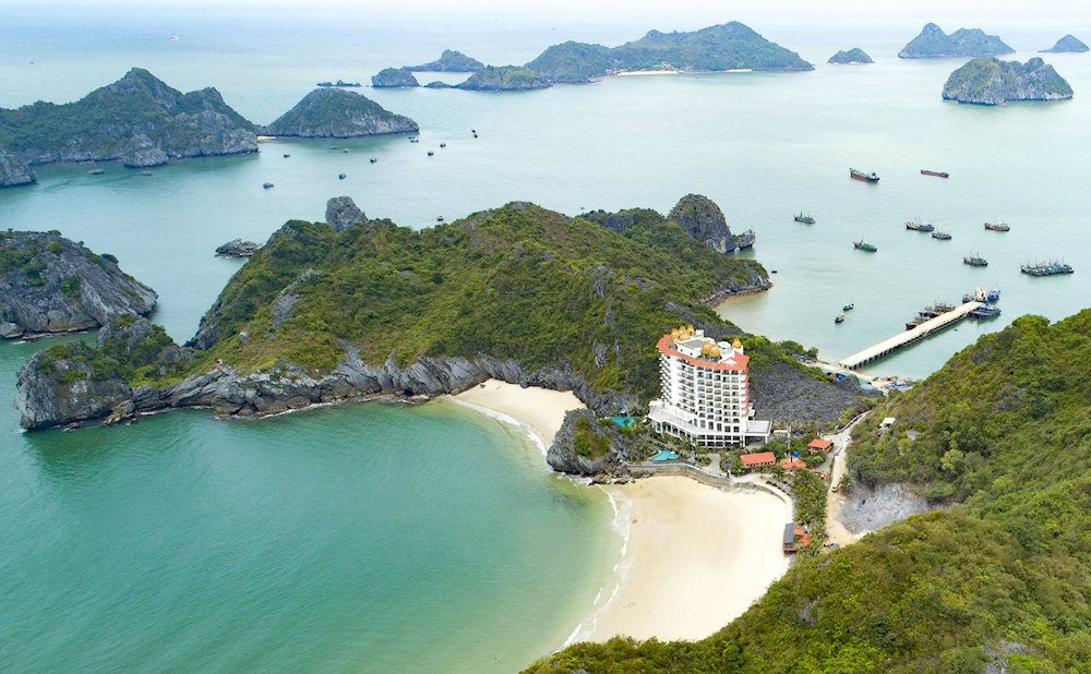 TOP 10 ĐỊA ĐIỂM DU LỊCH CHO DOANH NGHIỆP TẠI MIỀN BẮC: LỰA CHỌN HOÀN HẢO CHO HOẠT ĐỘNG TEAM BUILDING VÀ NGHỈ DƯỠNG 5 Đảo Cát Bà