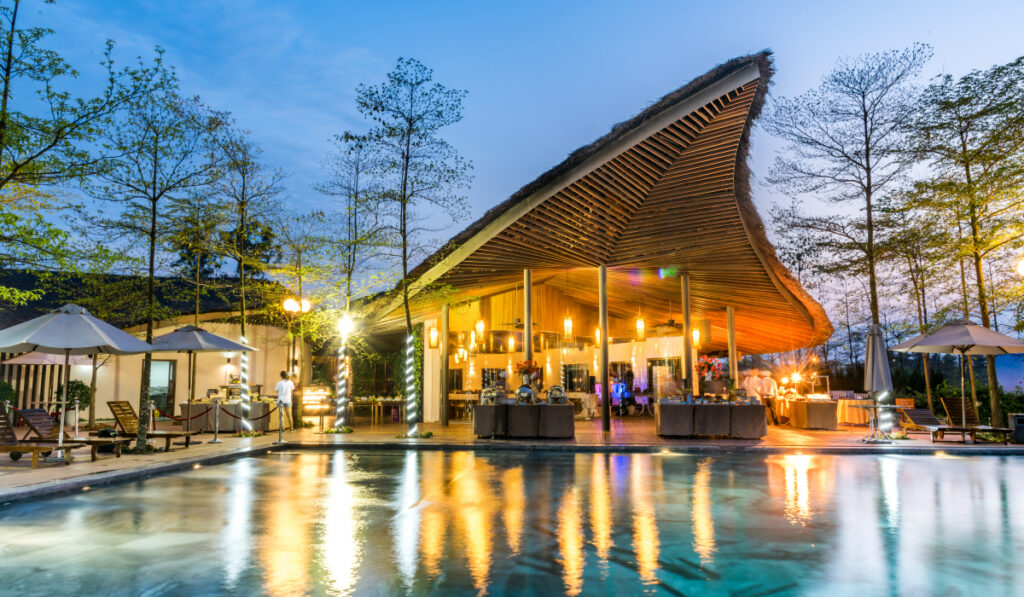 TOP 10 ĐỊA ĐIỂM DU LỊCH CHO DOANH NGHIỆP TẠI MIỀN BẮC: LỰA CHỌN HOÀN HẢO CHO HOẠT ĐỘNG TEAM BUILDING VÀ NGHỈ DƯỠNG 2 Flamingo Đại Lải Resort